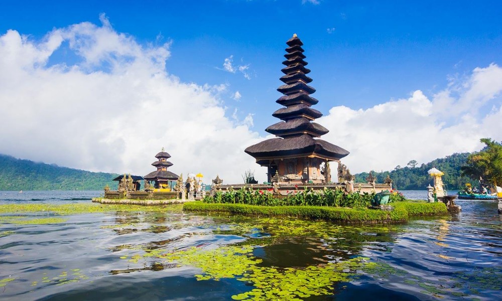 Highly Reasonable Bali And Singapore Honeymoon Packages